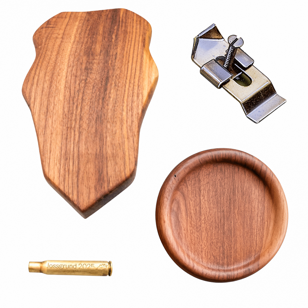 Das perfekte Geschenk zur bestandenen Jagdprüfung - individuell und personalisiert - Massivholz der Schwarznuss